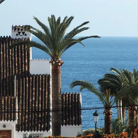Jarales, Apartment Nerja